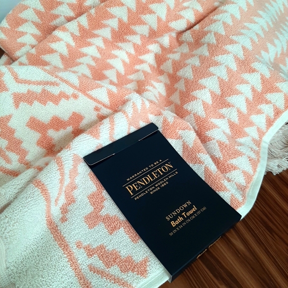 *Pendleton Woolen Mills Sundown Cotton 1 Bath Towel Dusty Pink - Picture 11 of 13